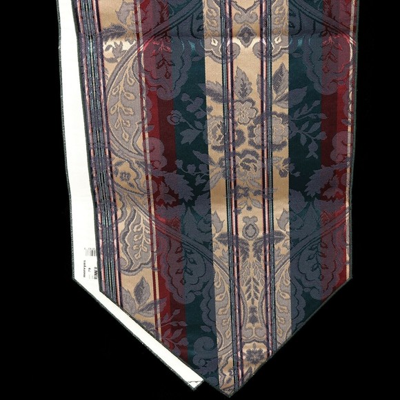 VTG Jacquard Damask Holiday Table Runner Floral Stripe Green Red 12" x  68" - Picture 4 of 7